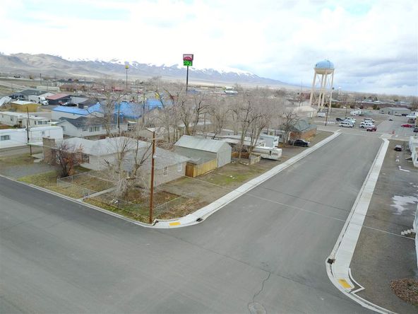 670 S Broad St, Battle Mountain, NV 89820